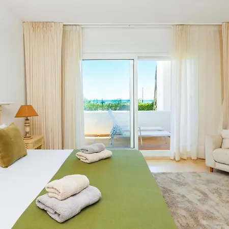 Frontline Ground Floor - Monteros Palm Apartment