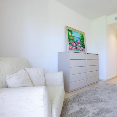 Frontline Ground Floor - Monteros Palm Apartment